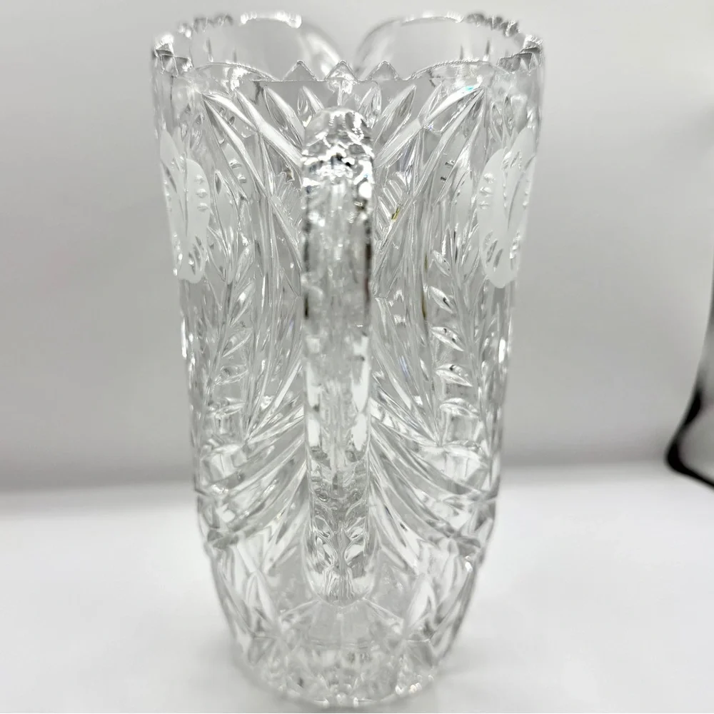 Vtg Cut Crystal Pitcher Heavy Lead‎ Glass w/ Frosted Flower & Fern Pattern 8.5